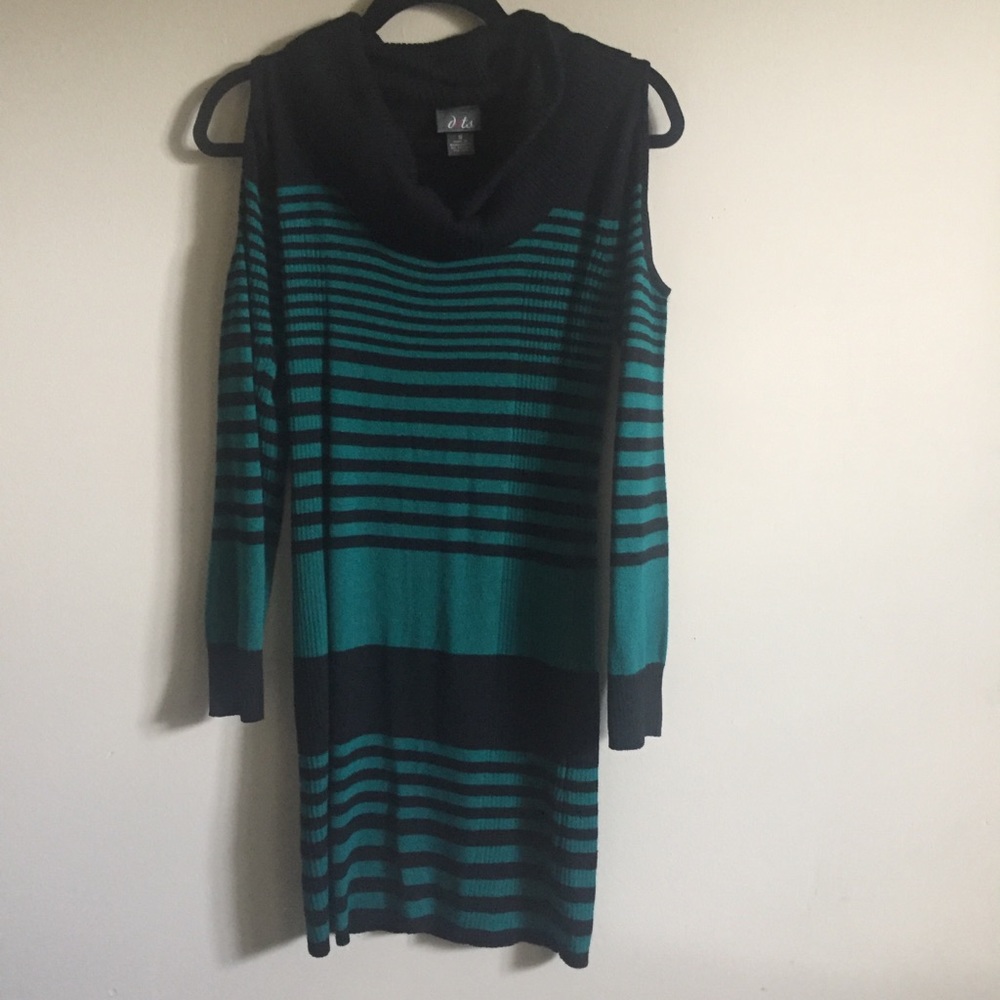 3 for 20!! Dots Sweater Dress Cold Shoulder S